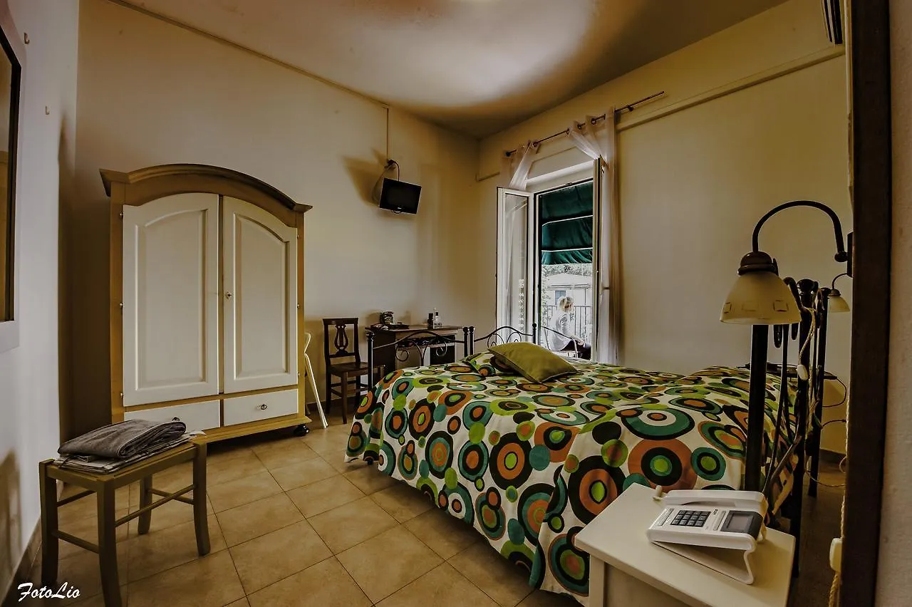 Hotel Il Giglio Abetone 2*,